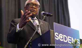 Rep. Jim Clyburn says Democrats could impeach Trump if they win the House in midterm elections