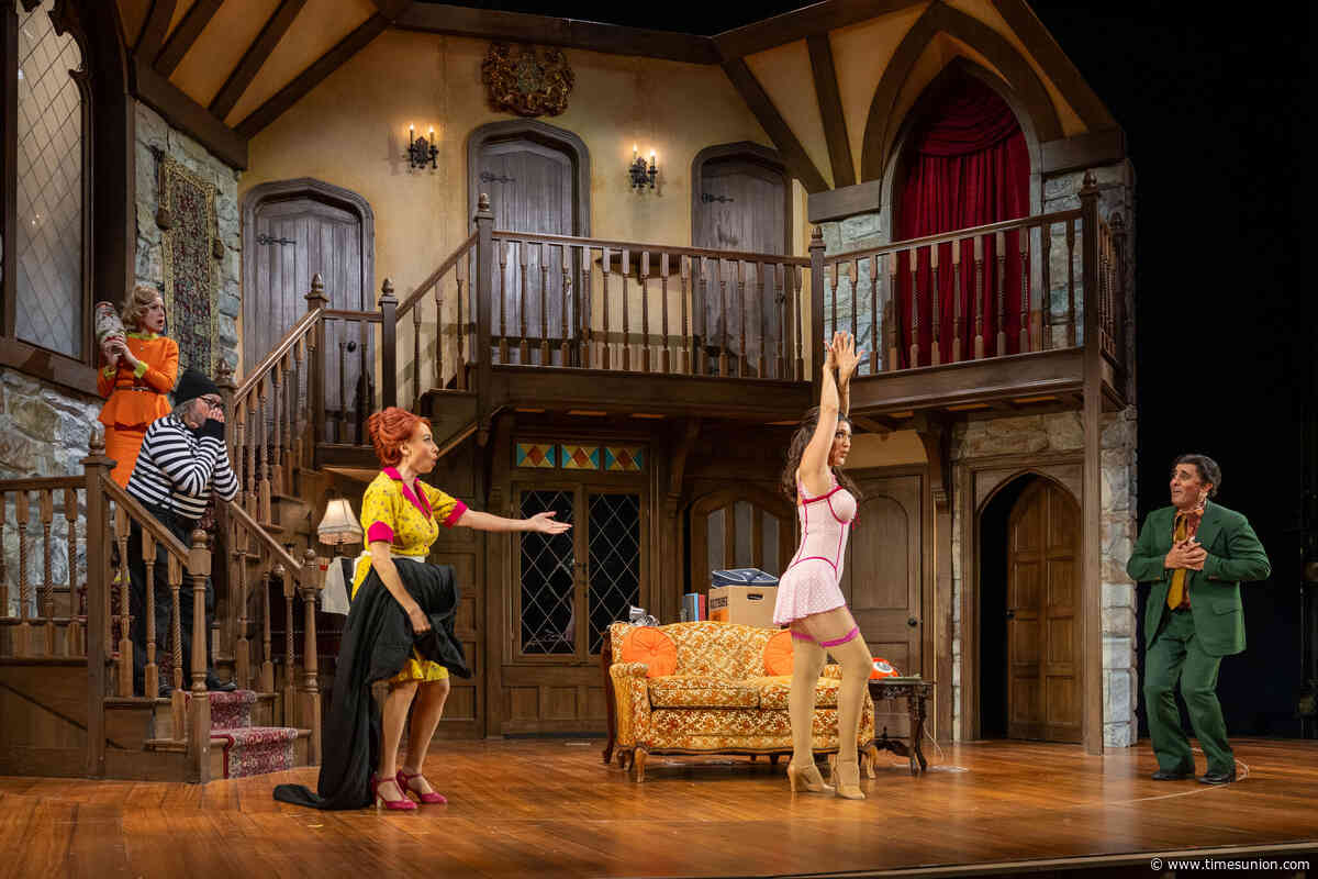 Barrington Stage’s ‘Noises Off’ mines comedic gold from chaos