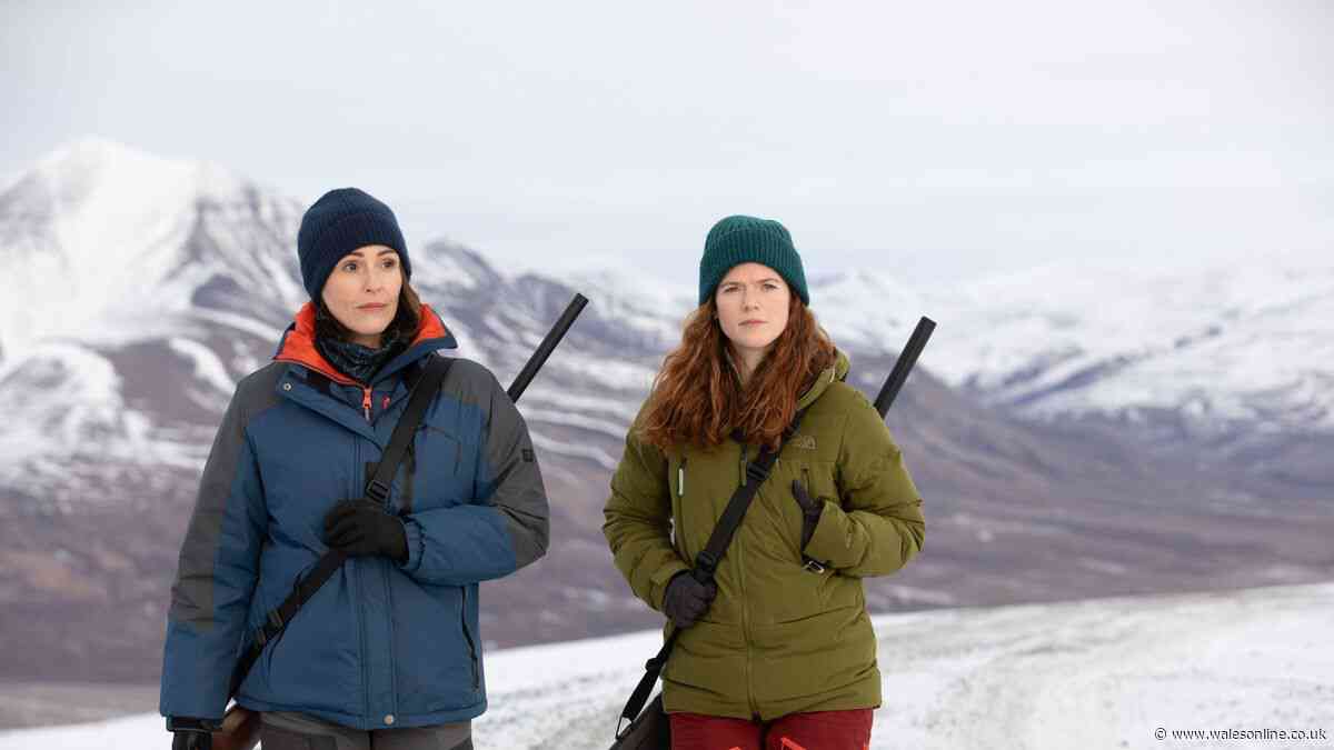 Vigil boss talks 'issues' as fans spot Amy and Kirsten relationship status clue