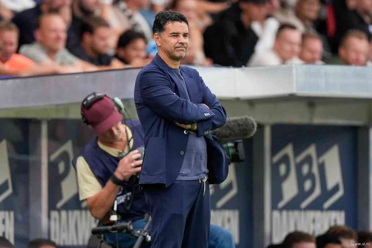 Spannende dagen voor Míchel en Ajax: 'We hebben nog drie spelers nodig'