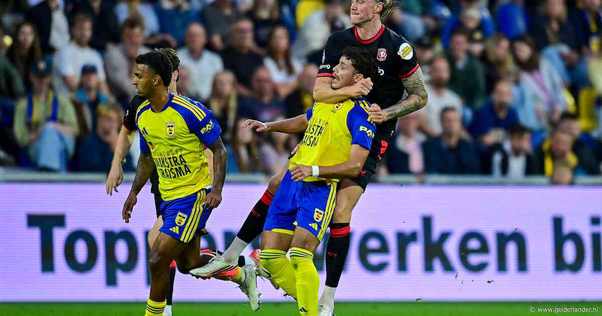 LIVE eredivisie | Cambuur weer in de problemen: Nijstad en Weghorst scoren voor FC Twente