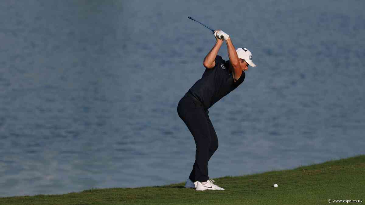 Top shots, sights and sounds from Sunday's final round