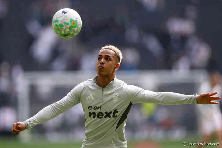 Video: Hutchinson arrives for Milan transfer from Nottingham Forest
