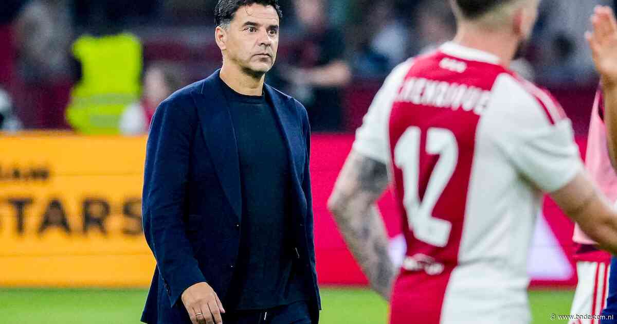 Ajax stevent af op transferchaos: ‘Ik hoop dat er straks een selectie staat die om prijzen kan spelen’