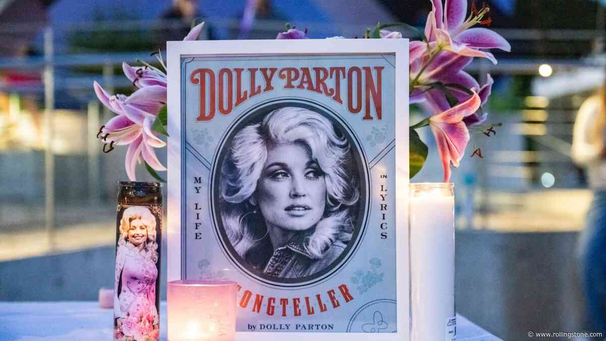 Dolly Parton ‘Laid to Rest’ After Private Funeral, Family Says