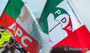 Setback for APC as hundreds dump party for PDP in Cross River