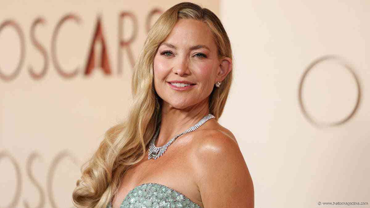 Kate Hudson and daughter, 7, twin in cowgirl outfits in photos from Aspen rodeo