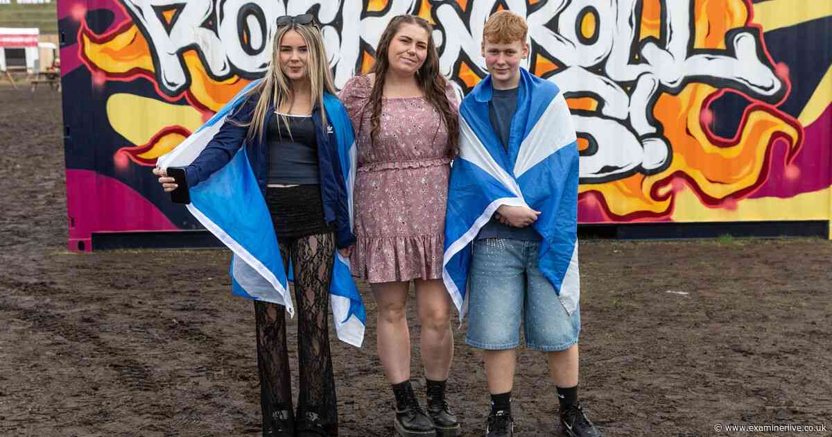 53 Rock 'n' Roll Circus photos perfectly summing up the major Sheffield party