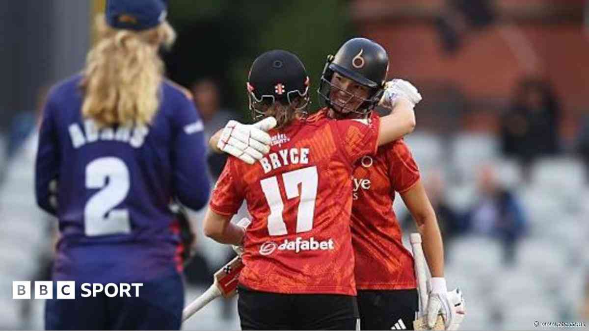 Blaze beat Surrey and rain to win T20 County Cup