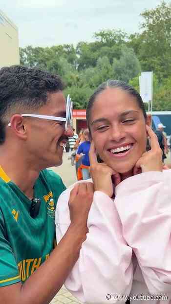 Playing internationally with your partner has many pros... Making trends together is clearly one!