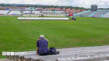 Yorkshire and Leicestershire draw after washout