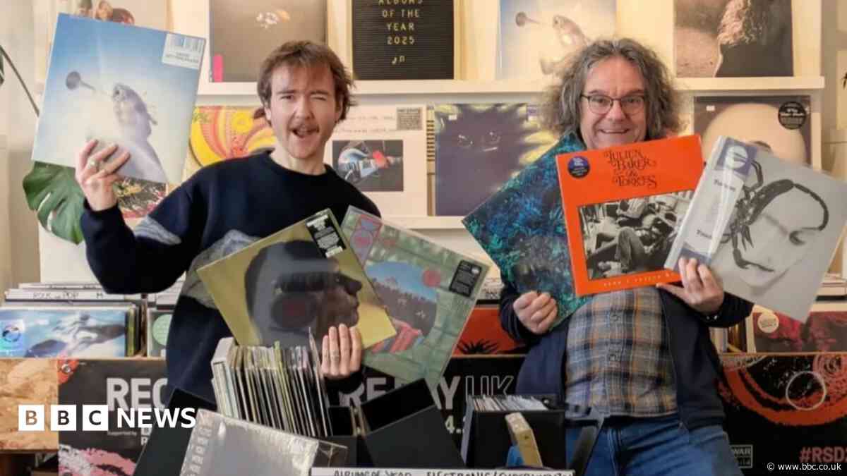 The younger record fans turning to older vinyl