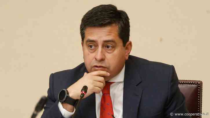 Araya contesta al PPD Metropolitano tras cuestionar su militancia: "No tengo nada que evaluar"