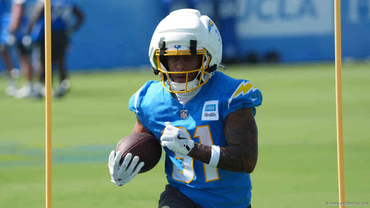 Chargers Cut 32 Players Sunday