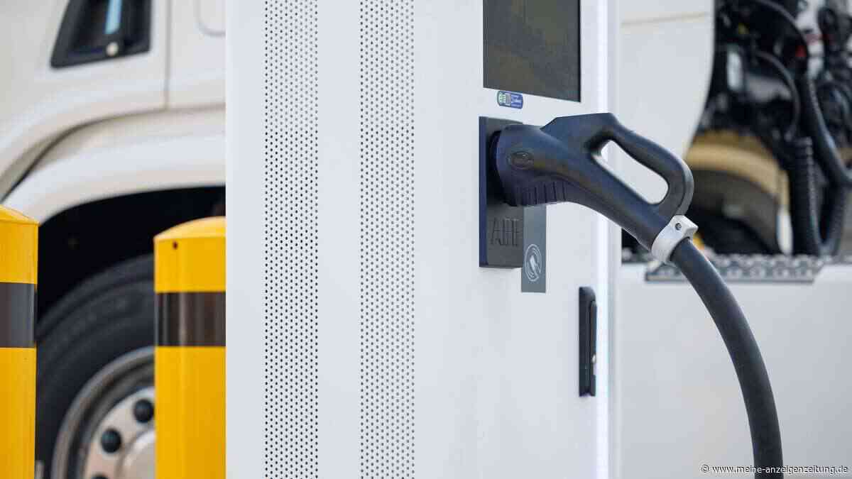 Verband: Deutschland kommt beim Lkw-Ladenetz kaum voran