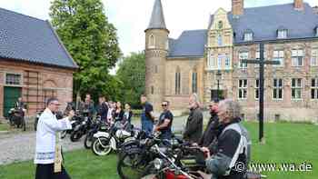 Jedes Jahr ein Kurztrip in die Vergangenheit: Motorräder knattern durch Welver