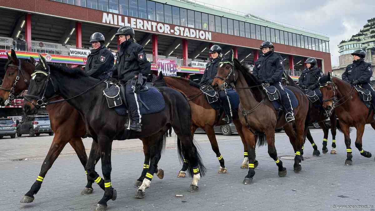 Hamburgs Reiterstaffel vor dem Aus: CDU will die Polizeieinheit retten