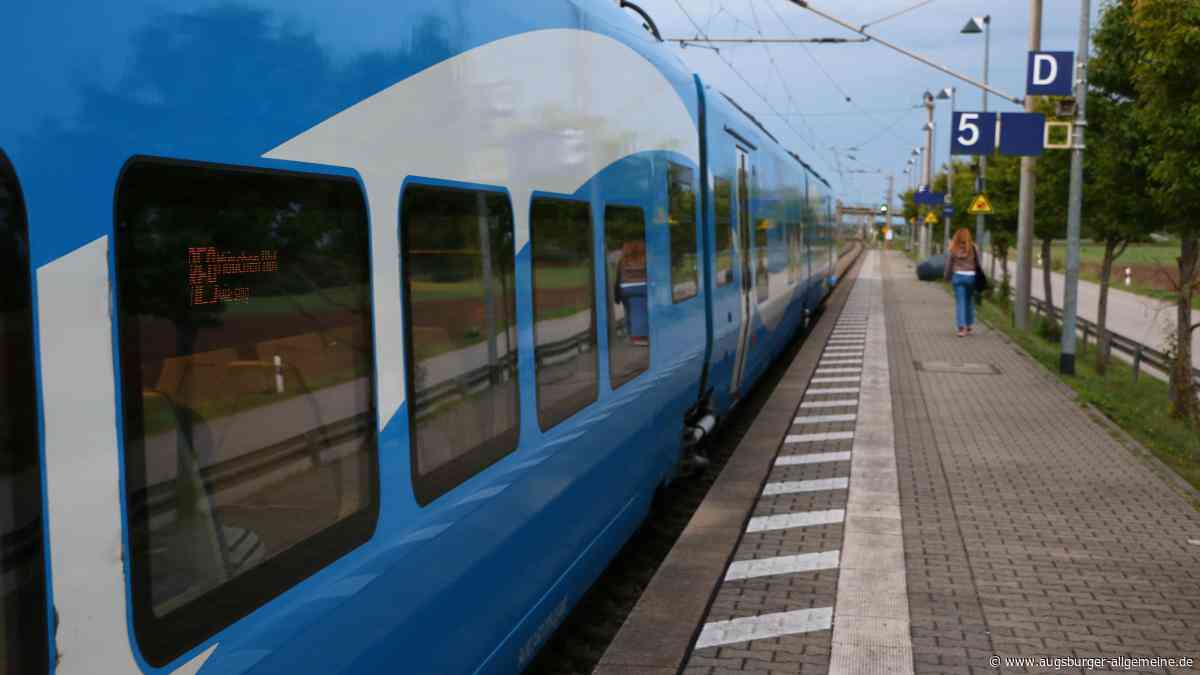 Zugstrecke Augsburg-München: So wollen Fahrgastverband und Politik ein Pendler-Chaos verhindern