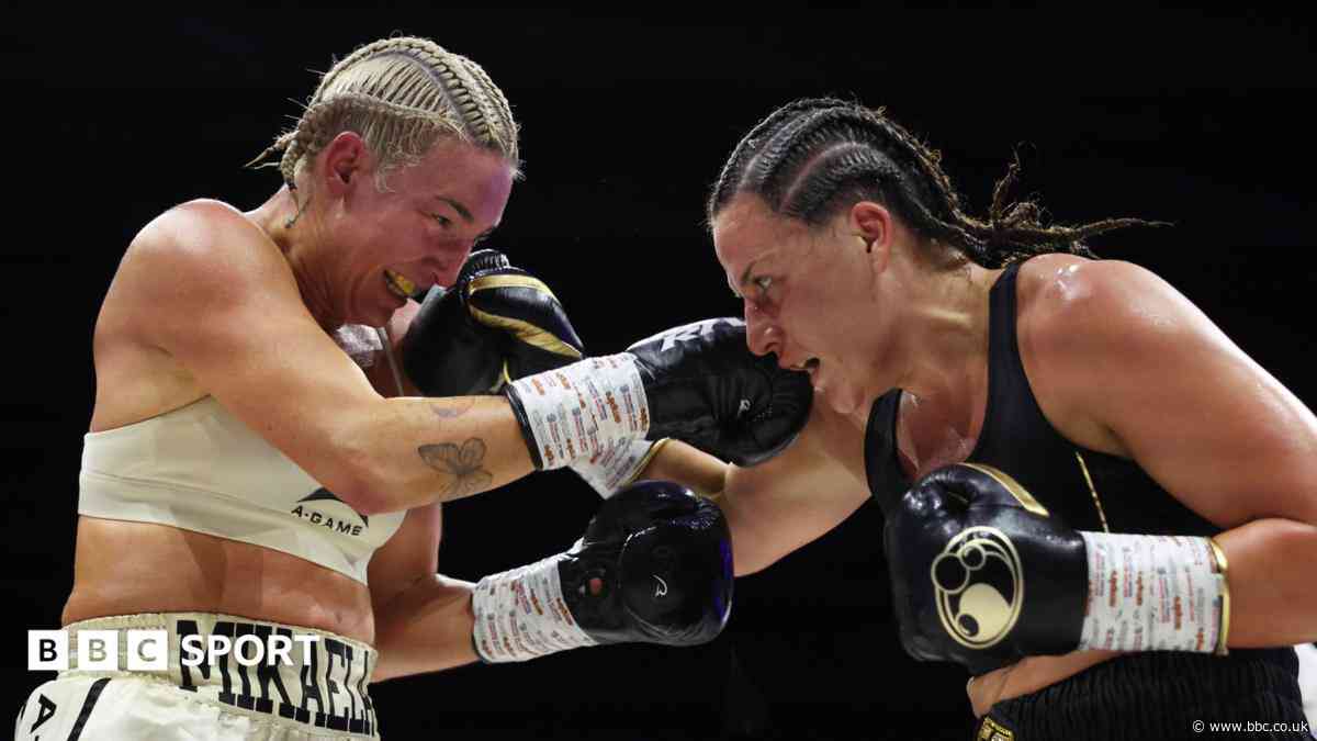Northampton boxer Chantelle Cameron wins thriller