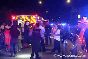 Chicago mass shooting kills 1, injures 9 Saturday night