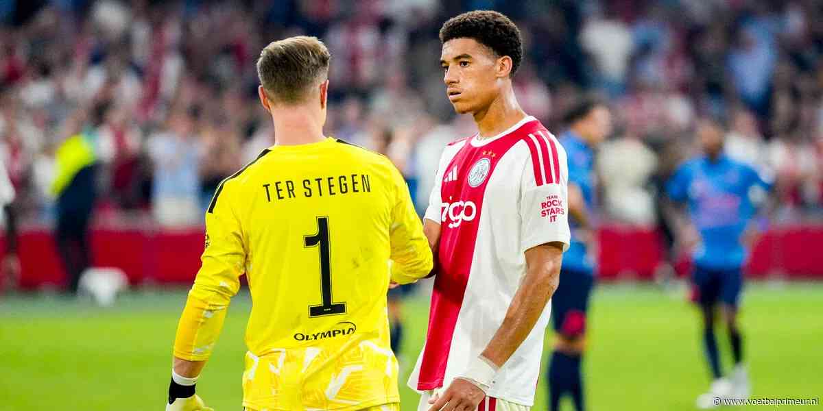 Aaron Bouwman heeft opvallende statistiek bij Ajax: 'Ik doe gewoon mijn ding'