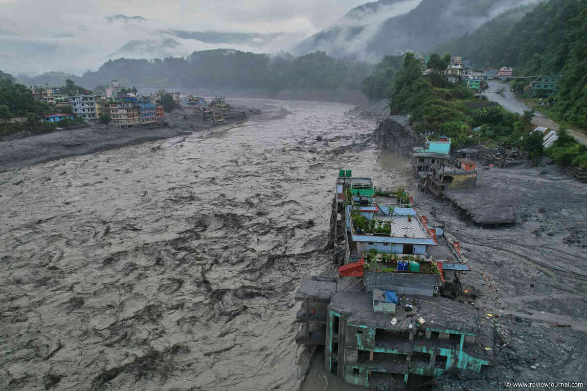 Rescue efforts intensify after Nepal-Tibet flooding as deaths climb past 900 and 4,700 missing