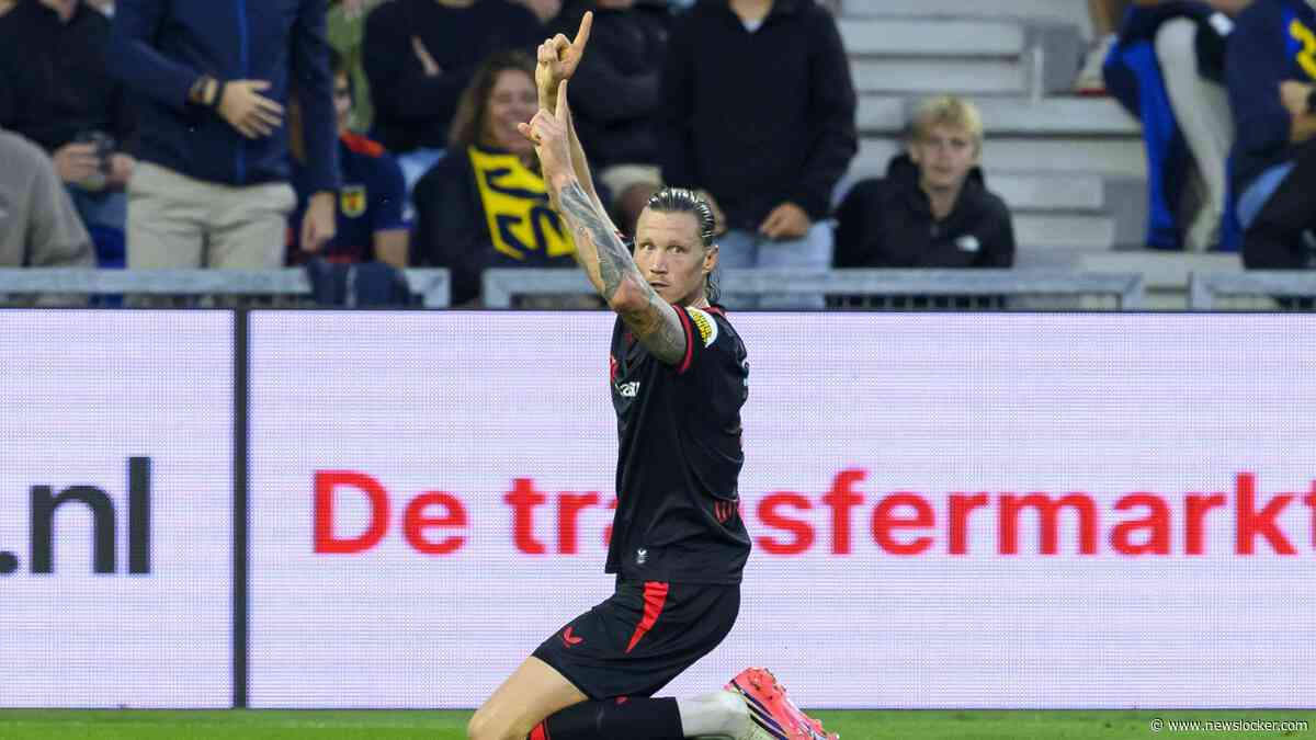 Wout Weghorst over aankondiging mooi nieuws op sociale media: ’Ik kreeg tijdens het gebed door dat ik het erop moest zetten’