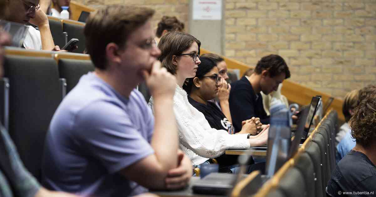 Zo blijf je financieel fit als je student bent: ‘Ik ga nog een bijbaantje zoeken’