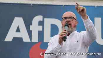 Sachsen-Anhalts AfD-Fraktionsvize Tillschneider verteidigt seine russische Armeetasse