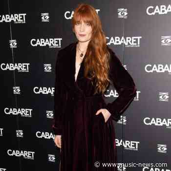 Florence Welch urges fans to put their phones away for Reading Festival set