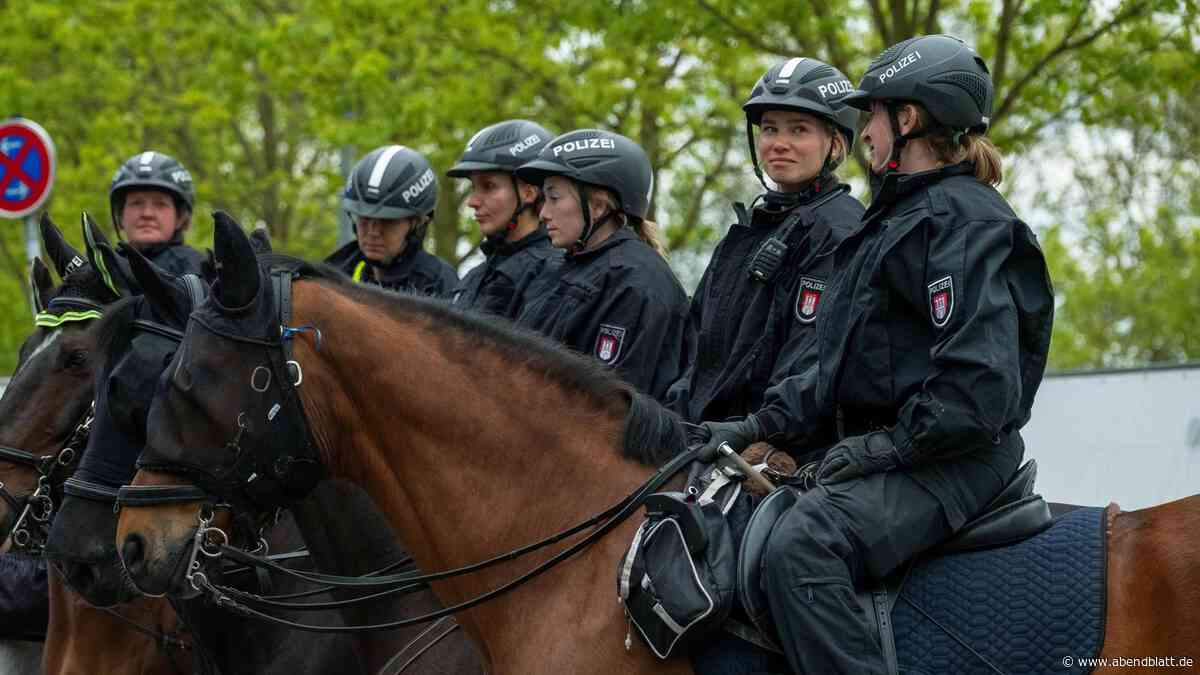 Aus für die Reiterstaffel: So bewertet Hamburger Kriminologe die Sparmaßnahme