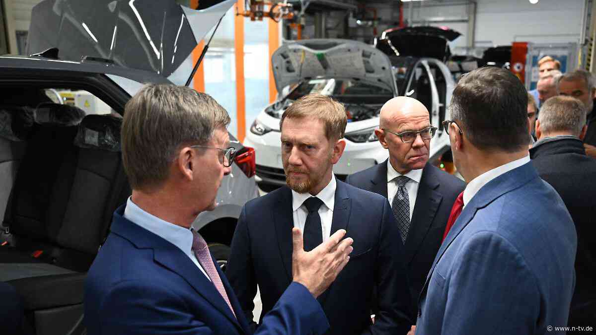 "Wir sind zu teuer": Kretschmer bringt längere Arbeitszeiten bei VW ins Spiel