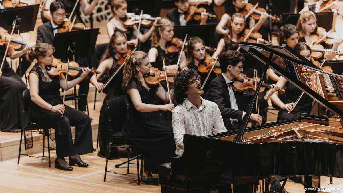 Jung, hochbegabt, mitreißend: Das Bundesjugendorchester in der Elbphilharmonie