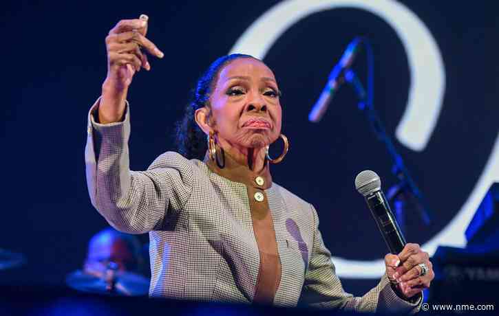 Gladys Knight says she will play fewer shows amid concern over recent performances