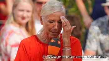 Bienenstich im „ZDF-Fernsehgarten“: Andrea Kiewel muss Moderation unterbrechen