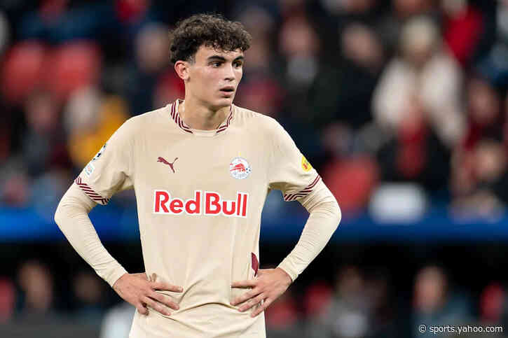 Report: Liverpool midfielder set to leave in bargain deal