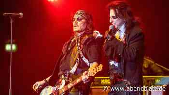 Hollywood Vampires in Hamburg: Rock-Euphorie mit Johnny Depp und Alice Cooper