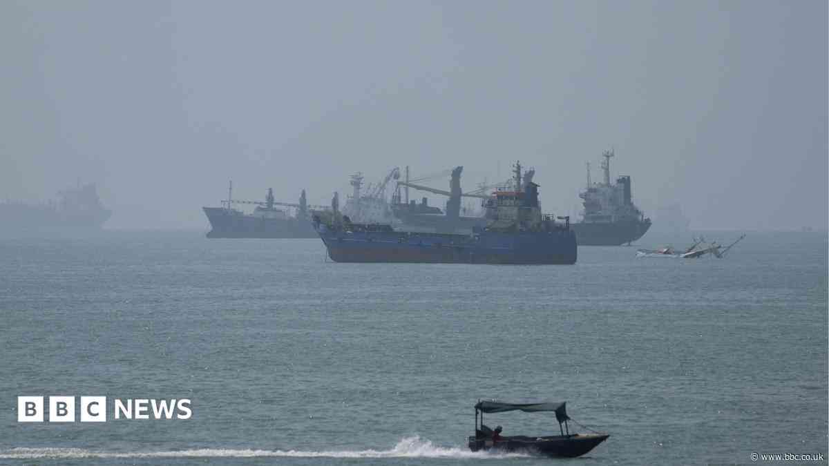 US and Iran trade strikes for first time in weeks