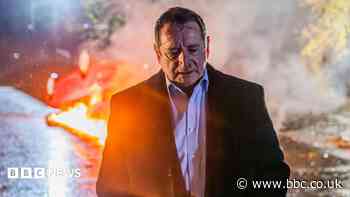 Hints of fiery finale for last ever episode of River City