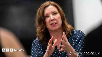 Parents of seriously ill children should be entitled to 12 weeks paid leave, says commissioner
