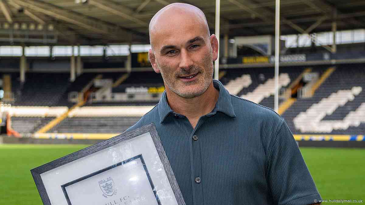 Danny Houghton reacts to Hull FC Hall of Fame induction and makes Man of Steel point