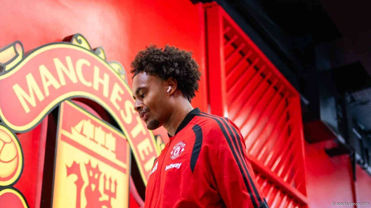 Zirkzee's Man Utd future up in the air