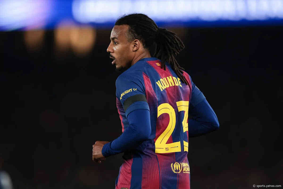 Barcelona defender facing tough fight as Hansi Flick makes major decision