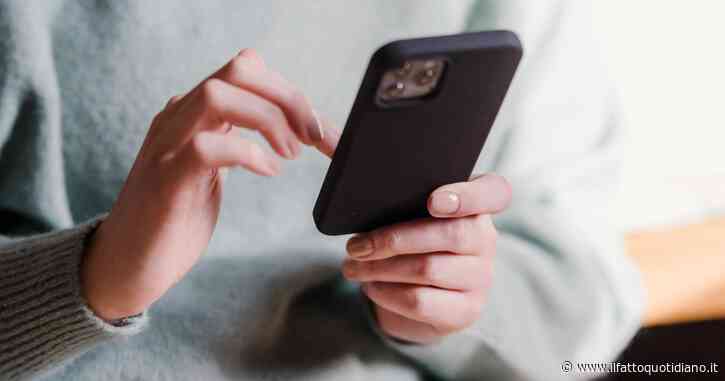 “Mi serve un favore enorme, mi fai un bonifico?”: la nuova truffa su WhatsApp sfrutta gli amici e le conversazioni già aperte. Ecco come riconoscerla prima che sia troppo tardi
