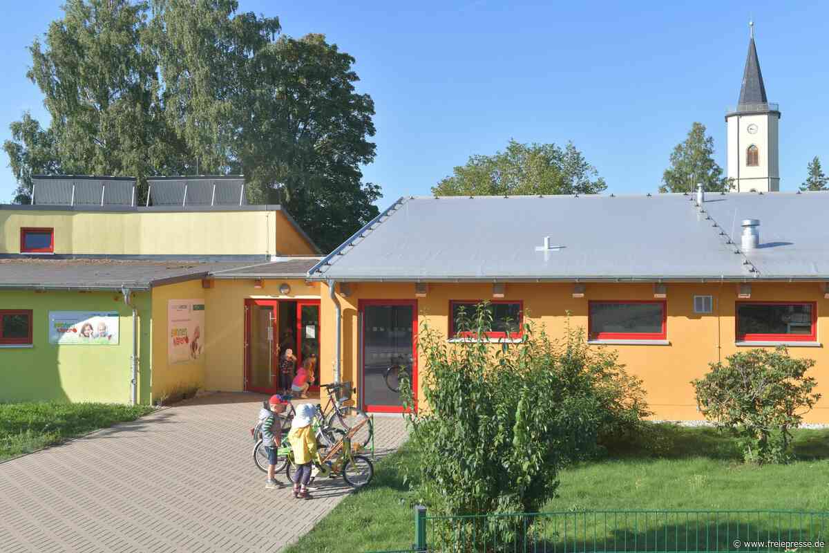 Plauen: Sommerfest der Kita „Sonnenkäfer“ mit Zirkusprogramm