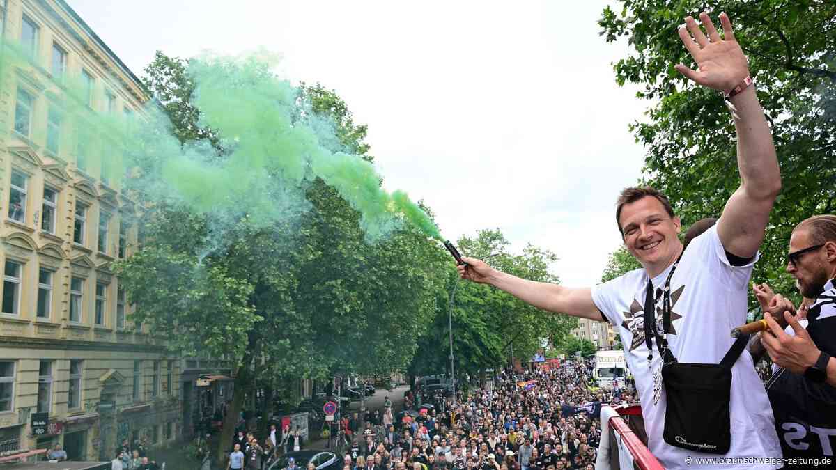 Überraschender Neuzugang beim VfL Wolfsburg: Dieser Mann wird neuer Teamcoach