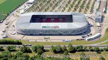 Im FCA-Stadion geraten Fans am Essensstand aneinander