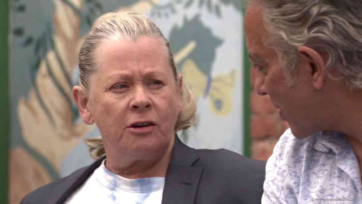 Coronation Street fans 'work out' Bernie's estranged mum and she's cobbles icon