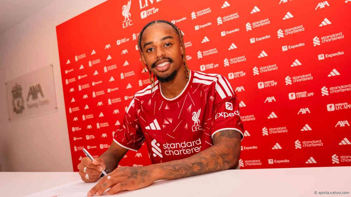Liverpool Complete £106m Bradley Barcola Transfer From PSG