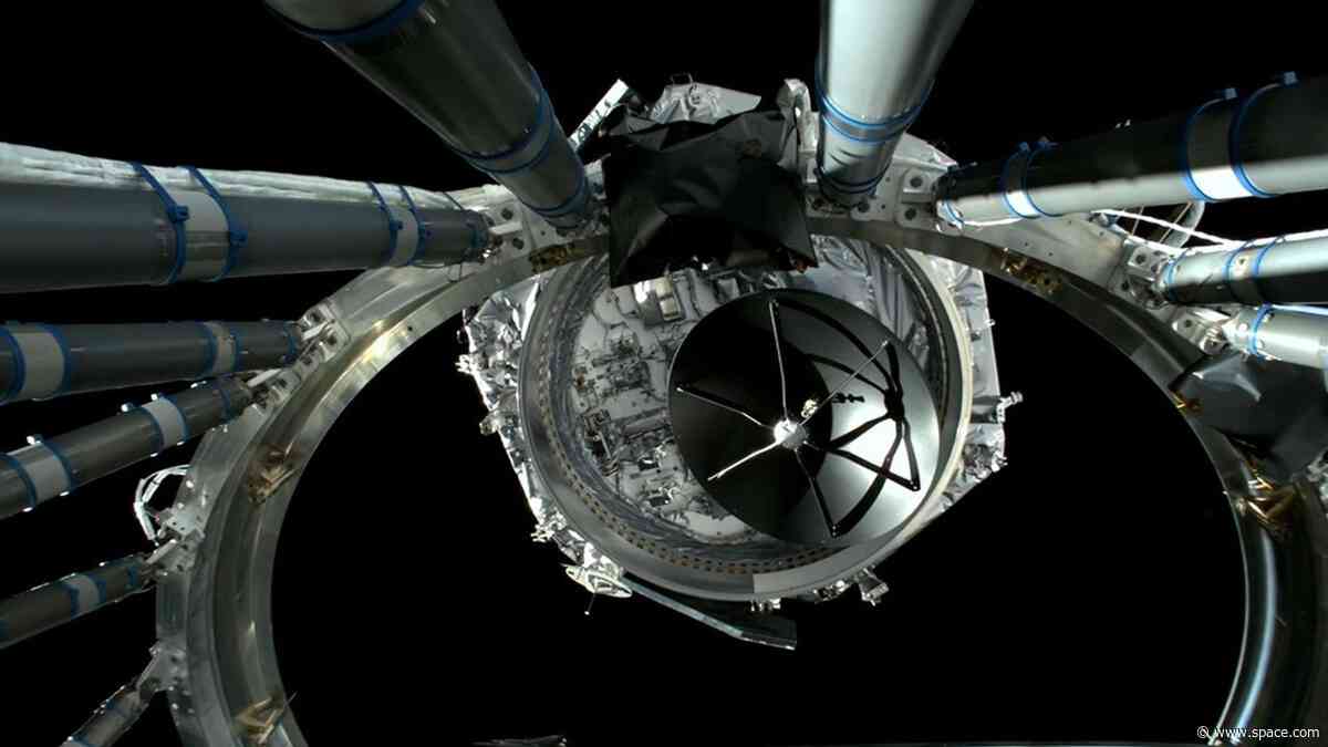 Roman telescope leaves its rocket behind | Space photo of the day for Aug. 31, 2026